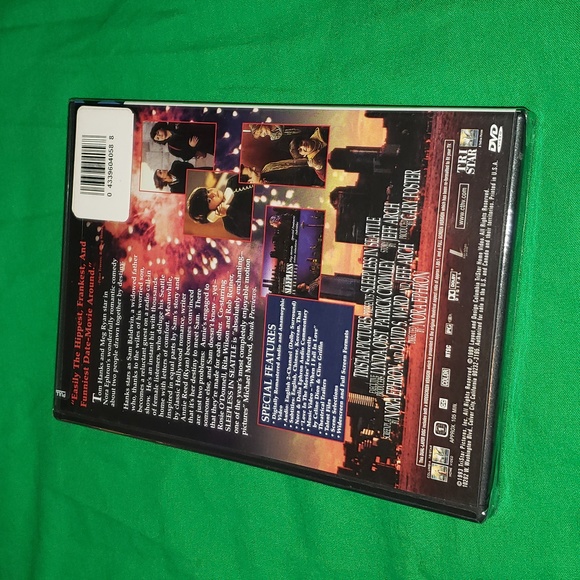 Sleepless in Seattle DVD New - Picture 2 of 2